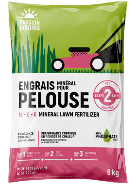 Engrais minéral pour pelouse étape 2 - Été