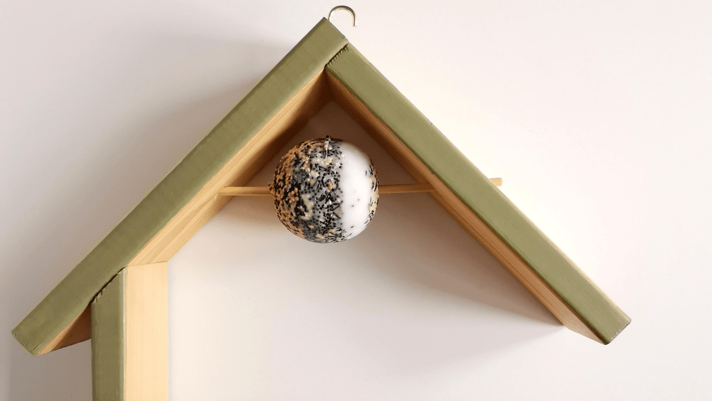 DIY : une boule de graisse maison pour nourrir les oiseaux l'hiver